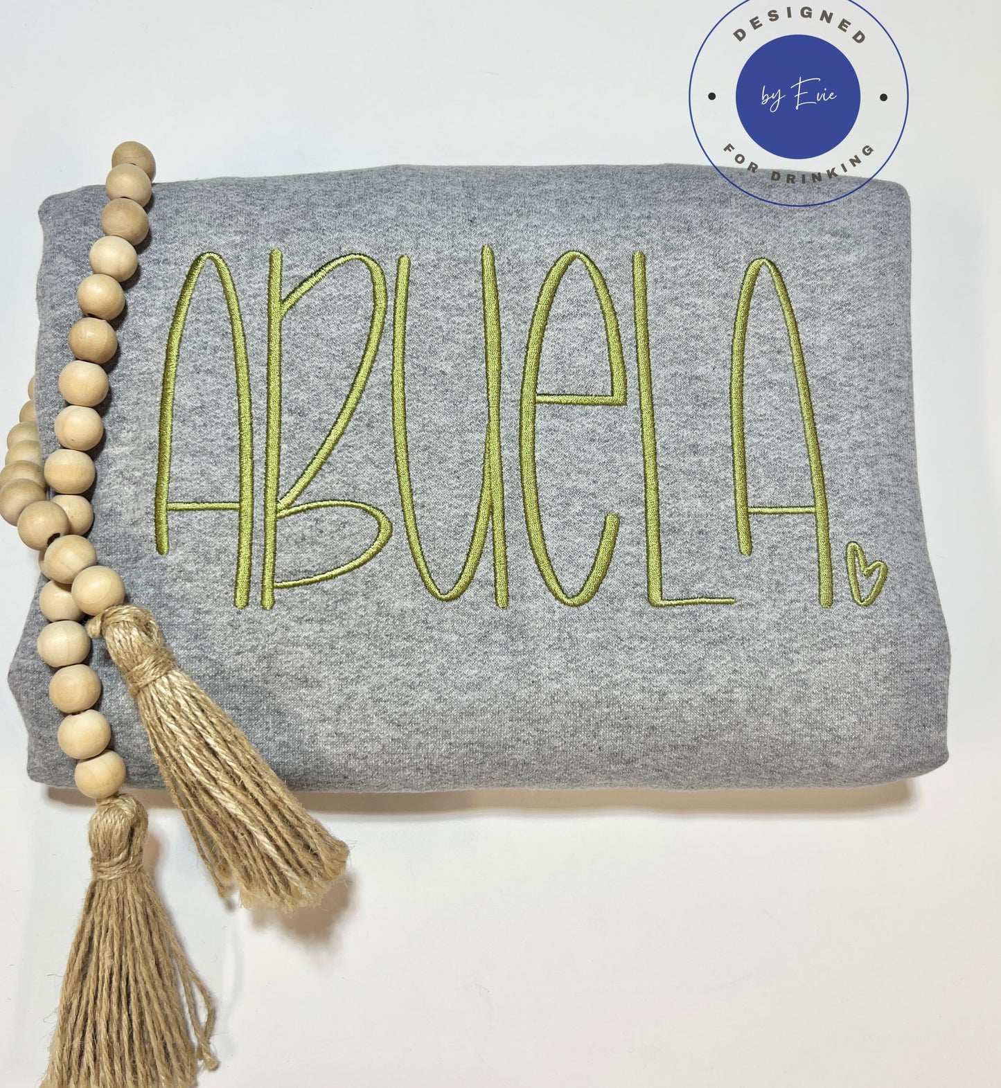 Abuela embroidered sweatshirt