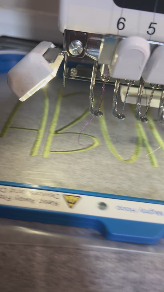 Abuela embroidered sweatshirt